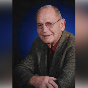 Everett Lighty